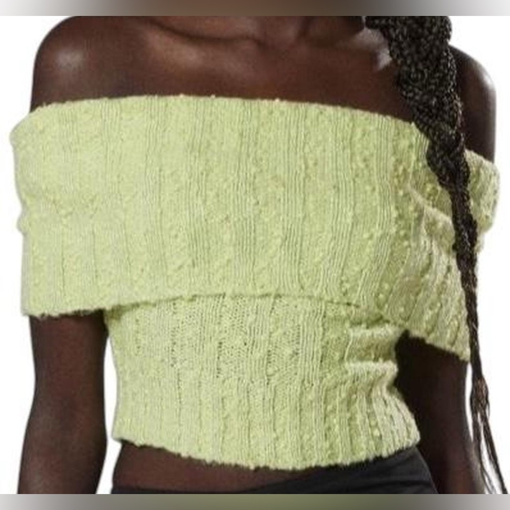 NWOT UO Silence + Noise Starlet Off-The-Shoulder Knit Top